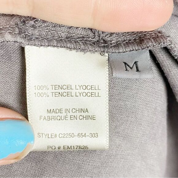 Cloth & Stone | Ladder Trimmed Peplum Blouse Size Medium - Picture 9 of 9